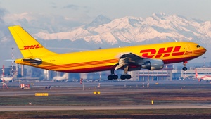 Photo of EI-OZL - Airbus A300B4-622R(F) operated by ASL Airlines Ireland