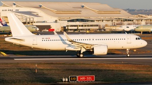 Photo of OE-IDK - Airbus A320-271N operated by Avolon Aerospace