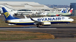 Photo of 9H-QDR - Boeing 737-8AS operated by Ryanair (opb Malta Air)