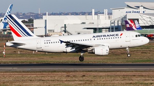 Photo of F-GRHQ - Airbus A319-111 operated by Air France