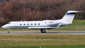 Photo of N104AR - Gulfstream GIV-X (G450) operated by Private