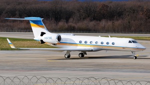 Photo of N1878E - Gulfstream GV-SP (G550)