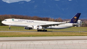 Photo of HZ-AQ13 - Airbus A330-343