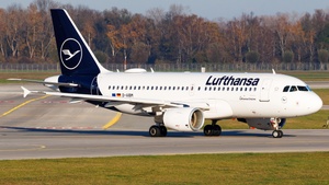 Photo of D-AIBM - Airbus A319-112 operated by Lufthansa CityLine