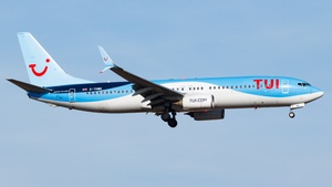 Photo of G-TAWB - Boeing 737-8K5 operated by TUI Airways