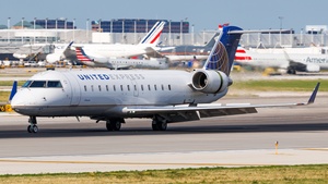 Photo of N471ZW - Bombardier CRJ-200LR operated by United Express (opb Air Wisconsin)