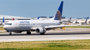 Photo of N12225 - Boeing 737-824 operated by United Airlines