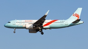 Photo of B-32JV - Airbus A320-251N operated by Loong Air