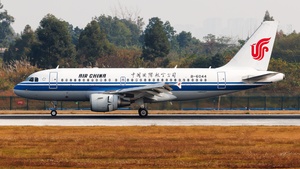 Photo of B-6044 - Airbus A319-115 operated by Air China