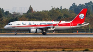 Photo of B-8329 - Airbus A320-232 operated by Sichuan Airlines
