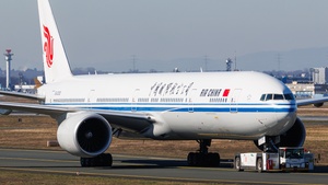 B-2033 - Boeing 777-39L(ER)