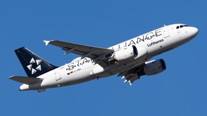 Photo of D-AIBH - Airbus A319-112 operated by Lufthansa