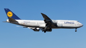 Photo of D-ABYJ - Boeing 747-830 operated by Lufthansa