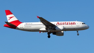 Photo of OE-LZC - Airbus A320-214 operated by Austrian Airlines