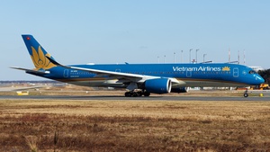 Photo of VN-A893 - Airbus A350-941 operated by Vietnam Airlines