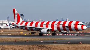 Photo of D-ATCG - Airbus A321-211 operated by Condor