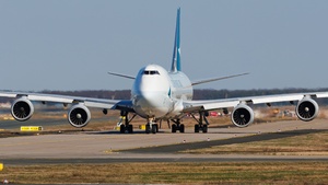 Photo of B-LJM - Boeing 747-867F operated by Cathay Pacific Cargo