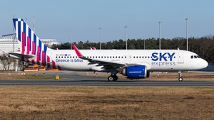 Photo of SX-CHG - Airbus A320-251N operated by Sky Express