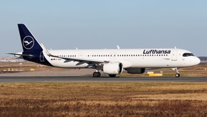 Photo of D-AIEK - Airbus A321-271NX operated by Lufthansa