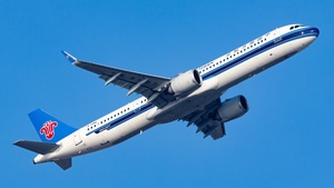 Photo of B-32M6 - Airbus A321-251NX operated by China Southern Airlines