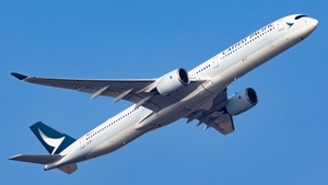 Photo of B-LXE - Airbus A350-1041 operated by Cathay Pacific Airways