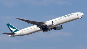 Photo of B-KPF - Boeing 777-367(ER) operated by Cathay Pacific Airways