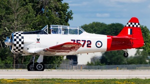 Photo of N7572 - North American AT-6D Harvard III operated by Private