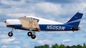 Photo of N5059W - Piper PA-28-160 Cherokee operated by Private