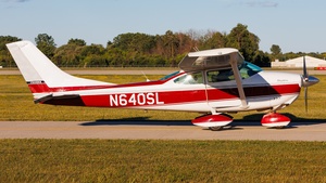 Photo of N640SL - Cessna 182H Skylane operated by Private