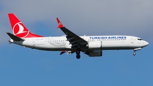 Photo of TC-LCB - Boeing 737 MAX 8 operated by Turkish Airlines