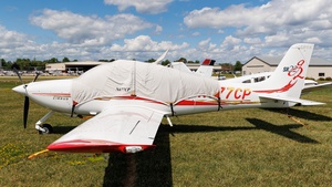 Photo of N677CP - Cirrus SR22 G2 operated by Private
