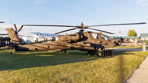 Photo of 09-05688 - Boeing AH-64D Apache operated by US Army