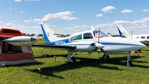Photo of N310BA - Cessna T310R operated by Private