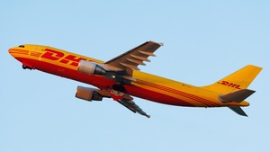 Photo of D-AEAT - Airbus A300B4-622R(F) operated by European Air Transport