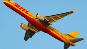 Photo of OE-LNX - Boeing 757-223(PCF) operated by DHL Air Austria