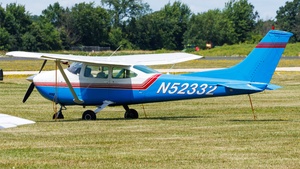 Photo of N52332 - Cessna 182P Skylane operated by Private