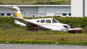 Photo of D-EJKW - Piper PA-28RT-201 Arrow IV operated by Private