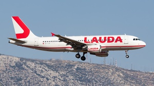 Photo of 9H-LOA - Airbus A320-214 operated by Lauda Europe