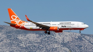 Photo of 9H-SAU - Boeing 737-8KN operated by SkyUp Europe