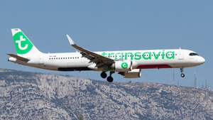 Photo of PH-YHW - Airbus A321-251NX operated by Transavia