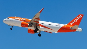 OE-IVI - Airbus A320-214