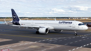 Photo of D-AIOA - Airbus A321-251NX operated by Lufthansa