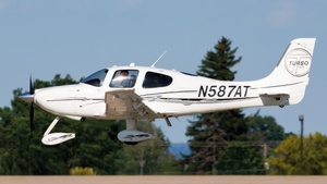 Photo of N587AT - Cirrus SR22T G6 GTS operated by Private