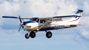 Photo of N418MB - Cessna 182Q Skylane operated by Private