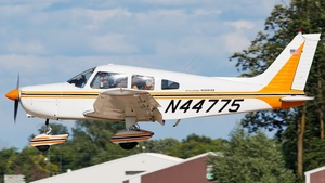 Photo of N44775 - Piper PA-28-151 Cherokee Warrior operated by Private