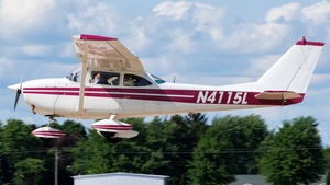 Photo of N4115L - Cessna 172G Skyhawk operated by Private