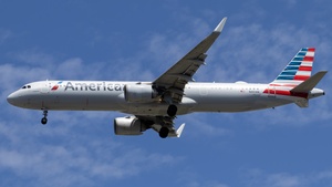 Photo of N401AN - Airbus A321-253NX operated by American Airlines
