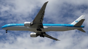 PH-BVB - Boeing 777-306(ER)