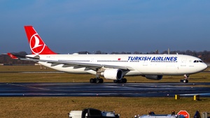 Photo of TC-JNZ - Airbus A330-303 operated by Turkish Airlines