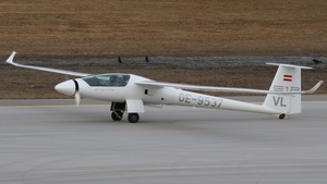 Photo of OE-9537 - Stemme S12-G operated by Private